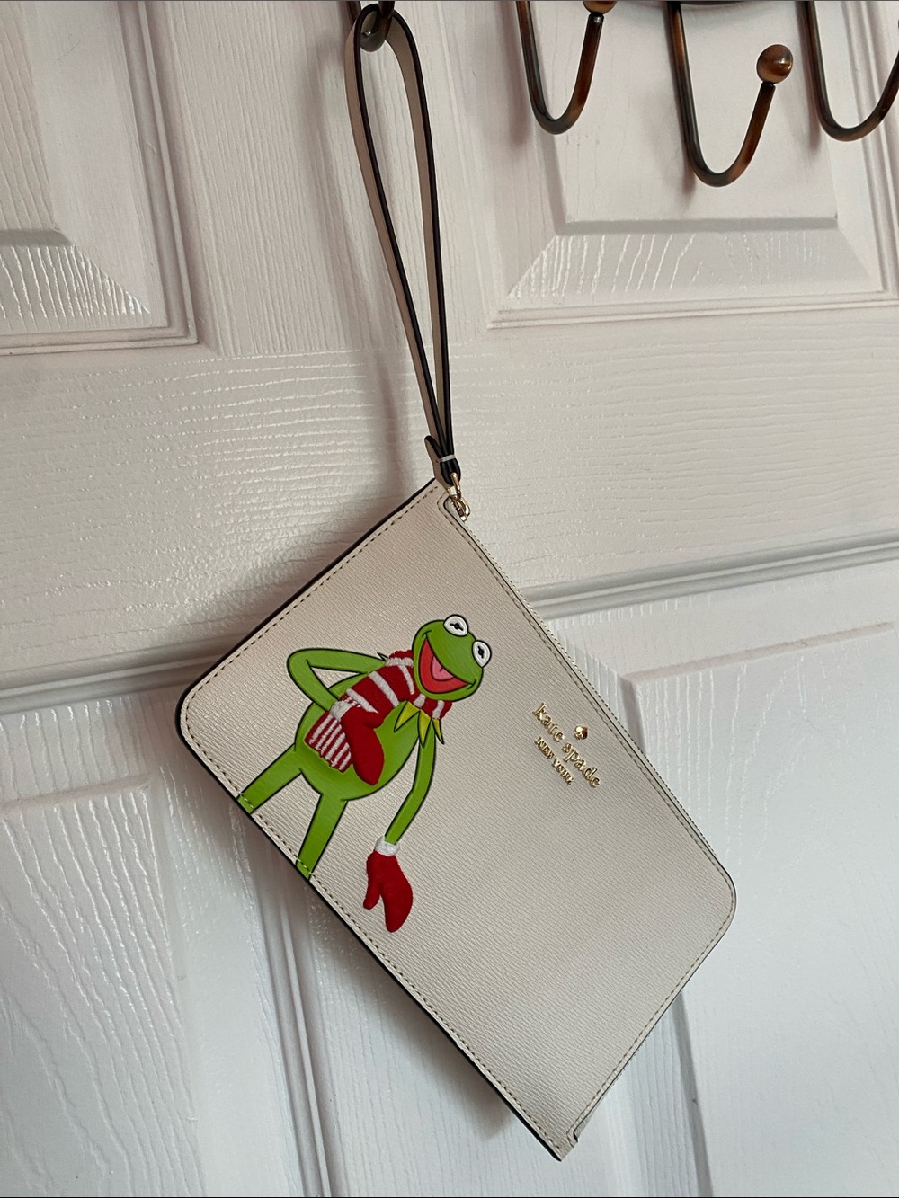 Kate Spade Kermit wristlet